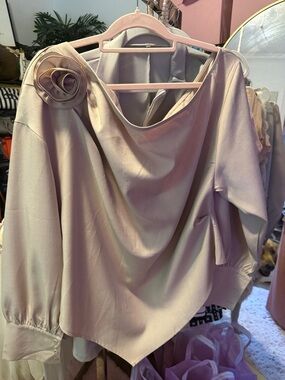 SHEIN Dusty Pink/Blush shiny Blouse with Rose Shoulder Accent